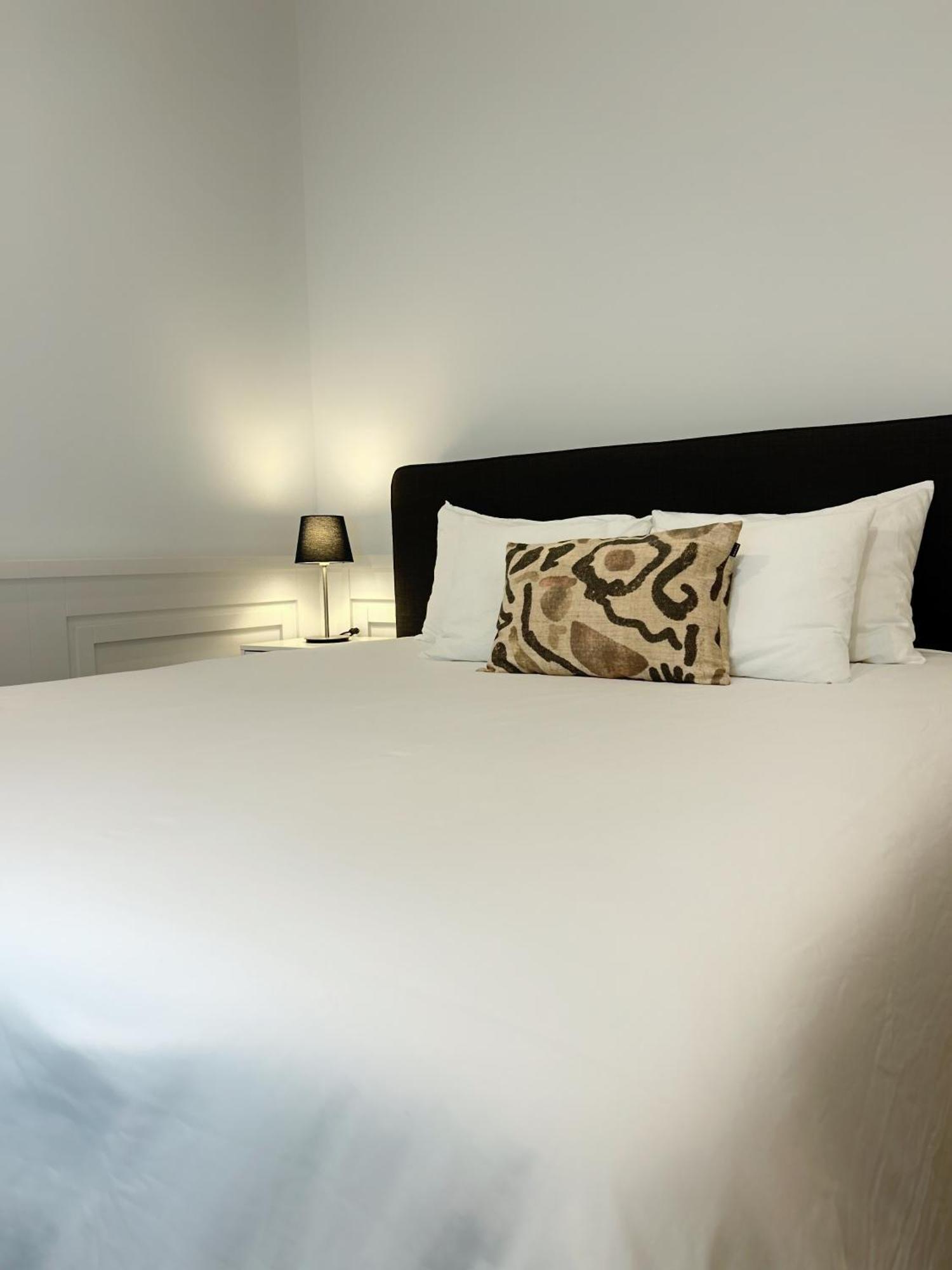 Guest house Double In Shared Lisbon